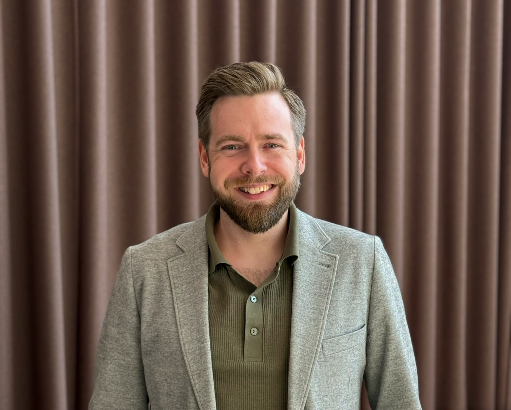 För mig är en bra arbetsplats en där alla får plats – Möt Rasmus Hagman, ny Senior Network Consultant